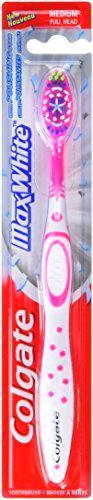 Tamaño máximo de Colgate de color blanco con - estrella medio de cepillos de dientes del de limpieza y pulido de juego de 2